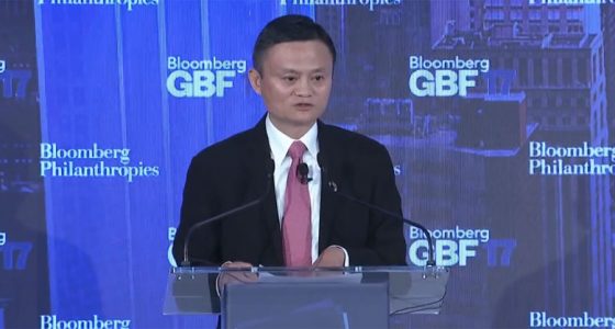 Глава Alibaba Джек Ма - об экономике будущего: "Перестаньте надеяться на производство в создании рабочих мест" - AIN.UA
